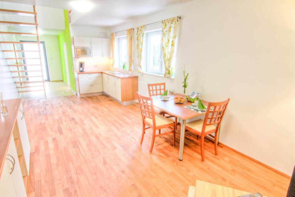 Jungingers Aparthotel Holzheim  Rom bilde