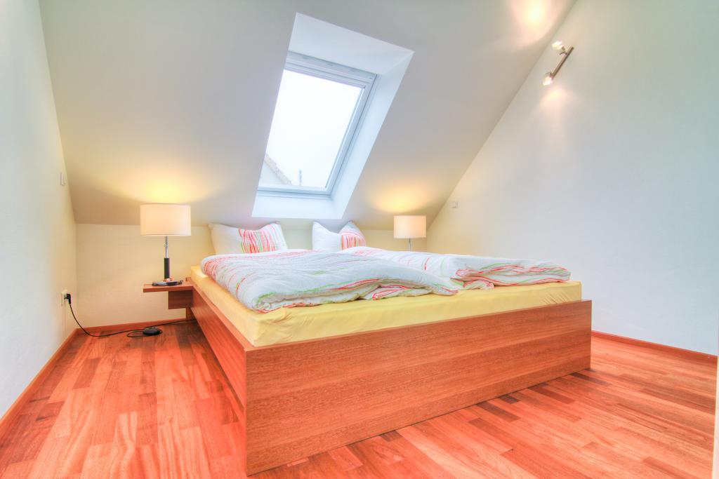 Jungingers Aparthotel Holzheim  Rom bilde